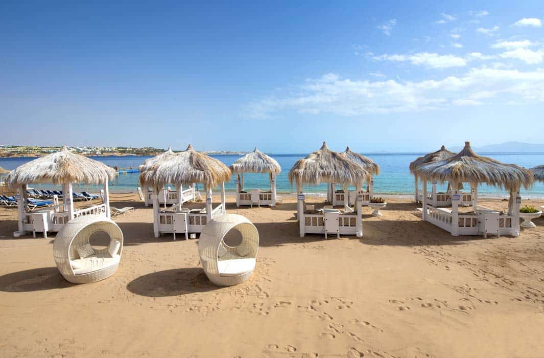 شواطئ الجونة